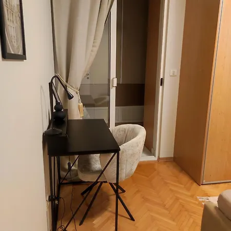 J&sa With Balcony And Garage Apartment Split