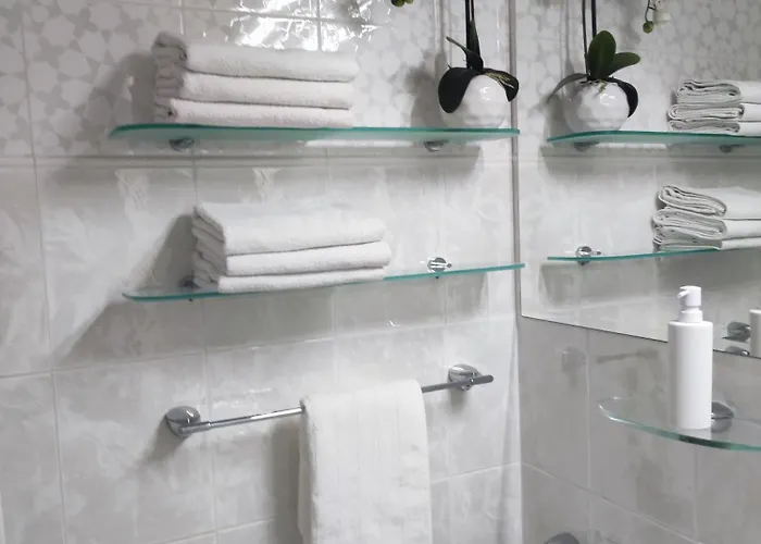 Apartment J&sa With Balcony And Garage