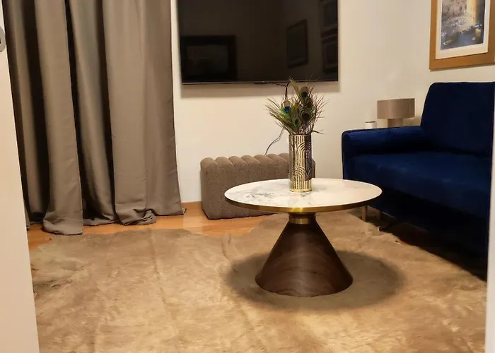 Apartment J&sa With Balcony And Garage