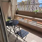 J&sa With Balcony And Garage Apartamento *