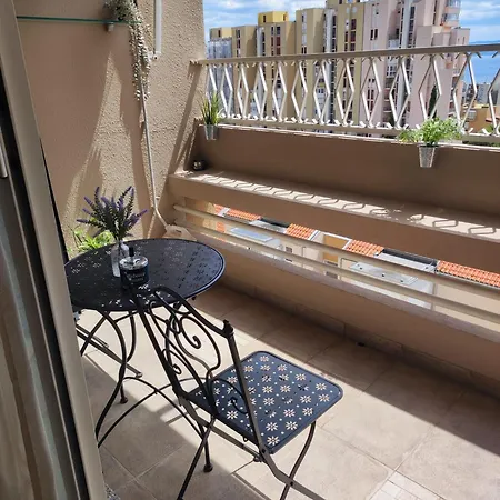 J&sa With Balcony And Garage Apartment *
