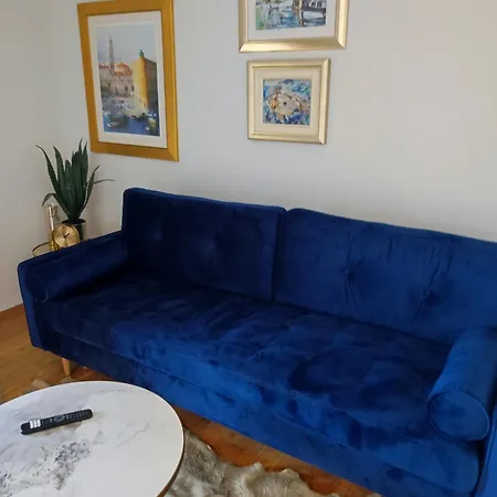 J&sa With Balcony And Garage Apartment Split